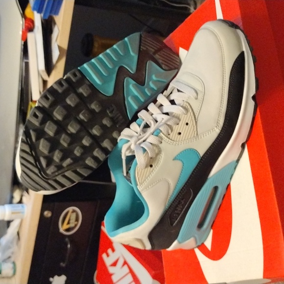 Nike air max 90 essential sport turquoise. Size 9 - Picture 1 of 8